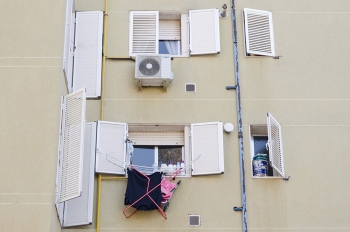 http://www.glorialuca.net/files/gimgs/th-51_7.jpg